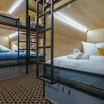 Hostal Chors Like A - Capsule & Nft Boutique - Center Bratislava