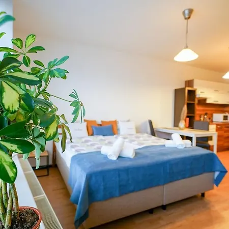 Chors Like A - 1st World Nft Block & Art Capsule Metachors *