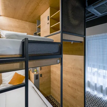 Chors Like A - 1st World Nft Block & Art Capsule Metachors * Bratislava