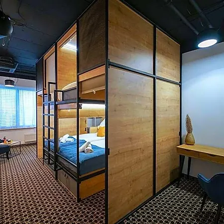 Hostel Chors Like A - Capsule & Nft Boutique - Center *