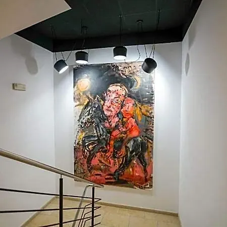 Chors Like A - Capsule & Nft Boutique - Center Hostel Bratislava