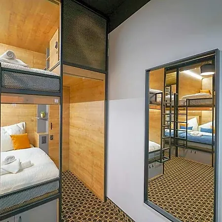 Hostel Chors Like A - Capsule & Nft Boutique - Center *