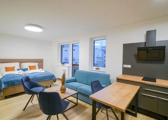 Chors Like A - 1st World Nft Block & Art Capsule Metachors Hostel Bratislava